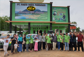 Kunjungan Radio dengan Mutiara Berlian Group